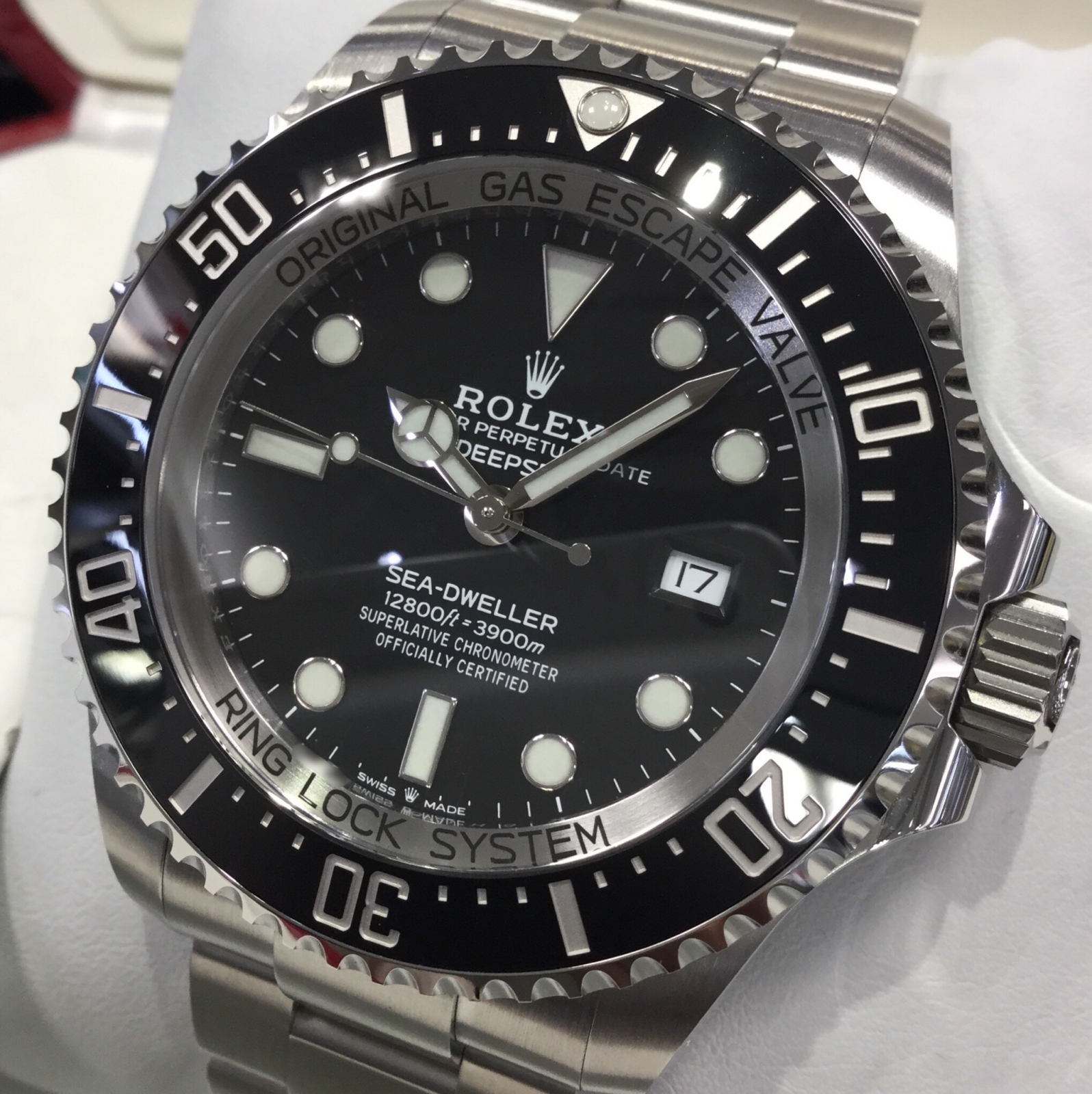 ロレックス　ディープシー  黒文字盤　126660  ROLEX DEEPSEA