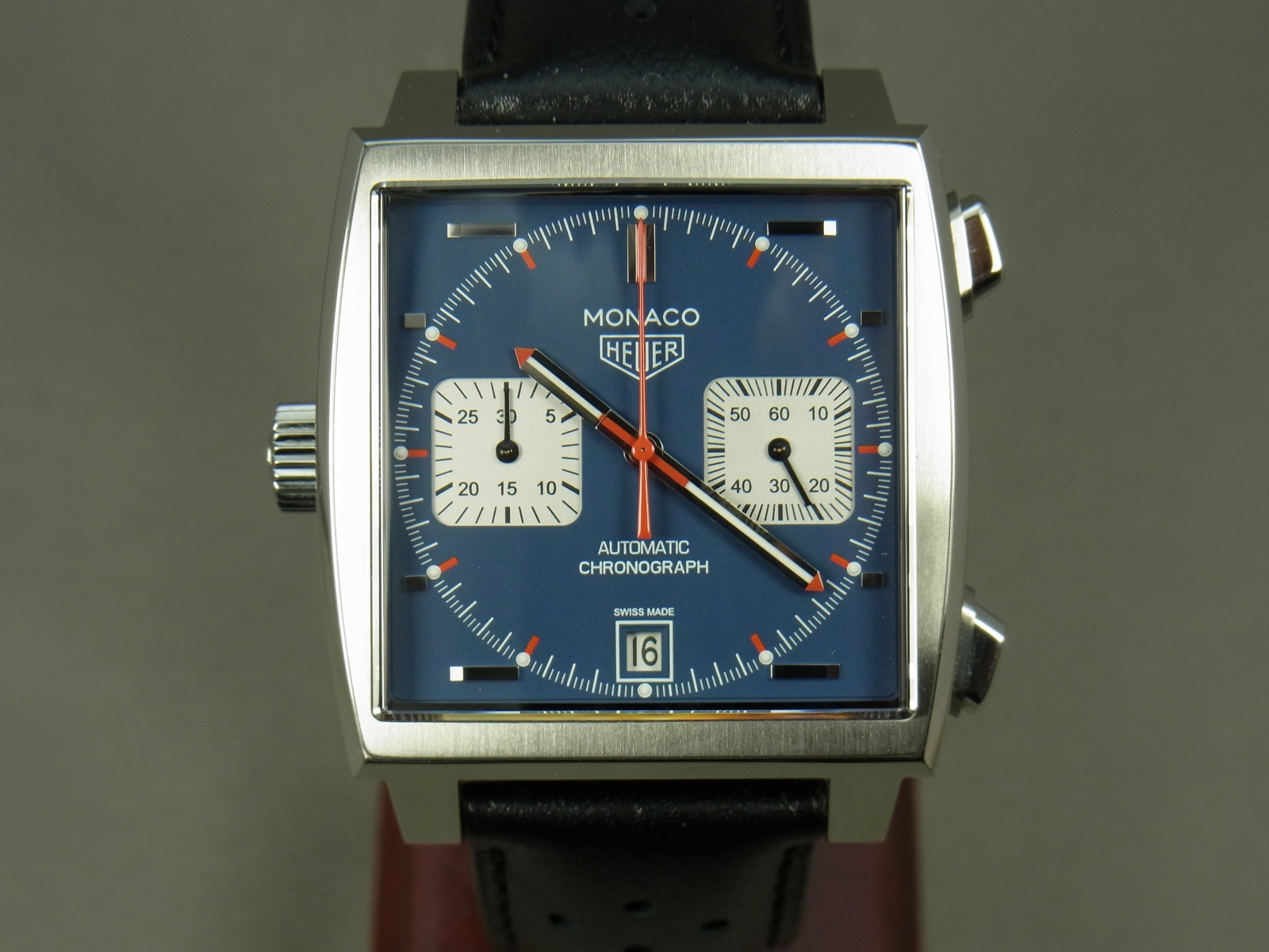 ☆極美品★箱・保証書付き【TAG HEUER】タグホイヤー モナコ デイト クロノグラフ CAW211P 自動巻き メンズ【ev15】