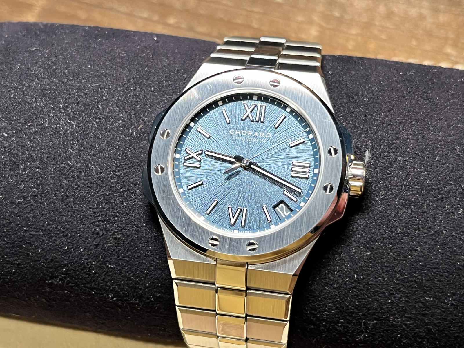 ショパール Chopard アルパイン イーグル ラージ 298600-3001 メンズ 腕時計 ブルー 文字盤 デイト 裏スケルトン 自動巻き Alpine VLP 90196186