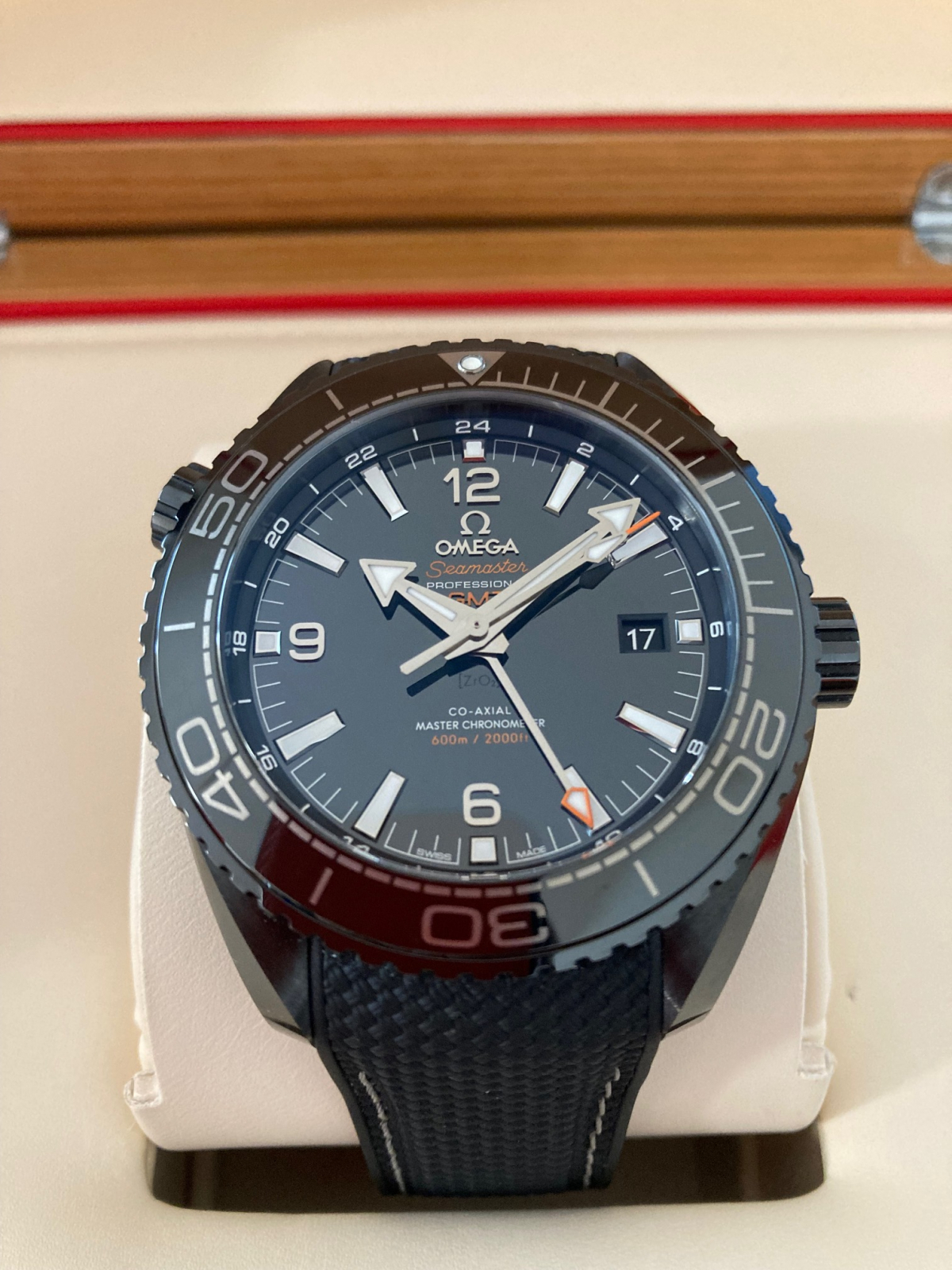 トケマー:週末特価！OMEGA☆シーマスタープラネットオーシャン 