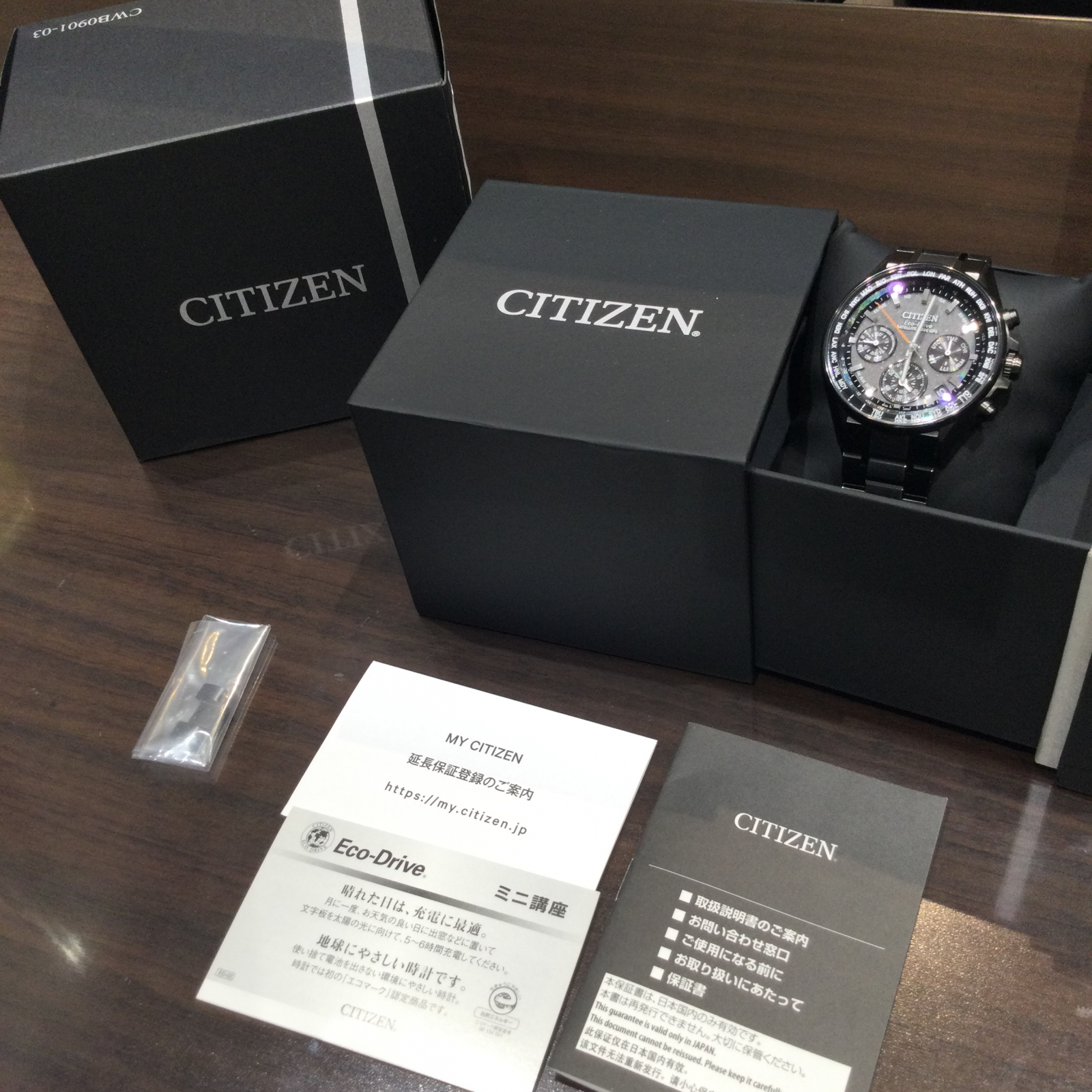 シチズン CITIZEN CC4004-58E アテッサ エコドライブ ソーラー電波 メンズ 保証書付き_756097