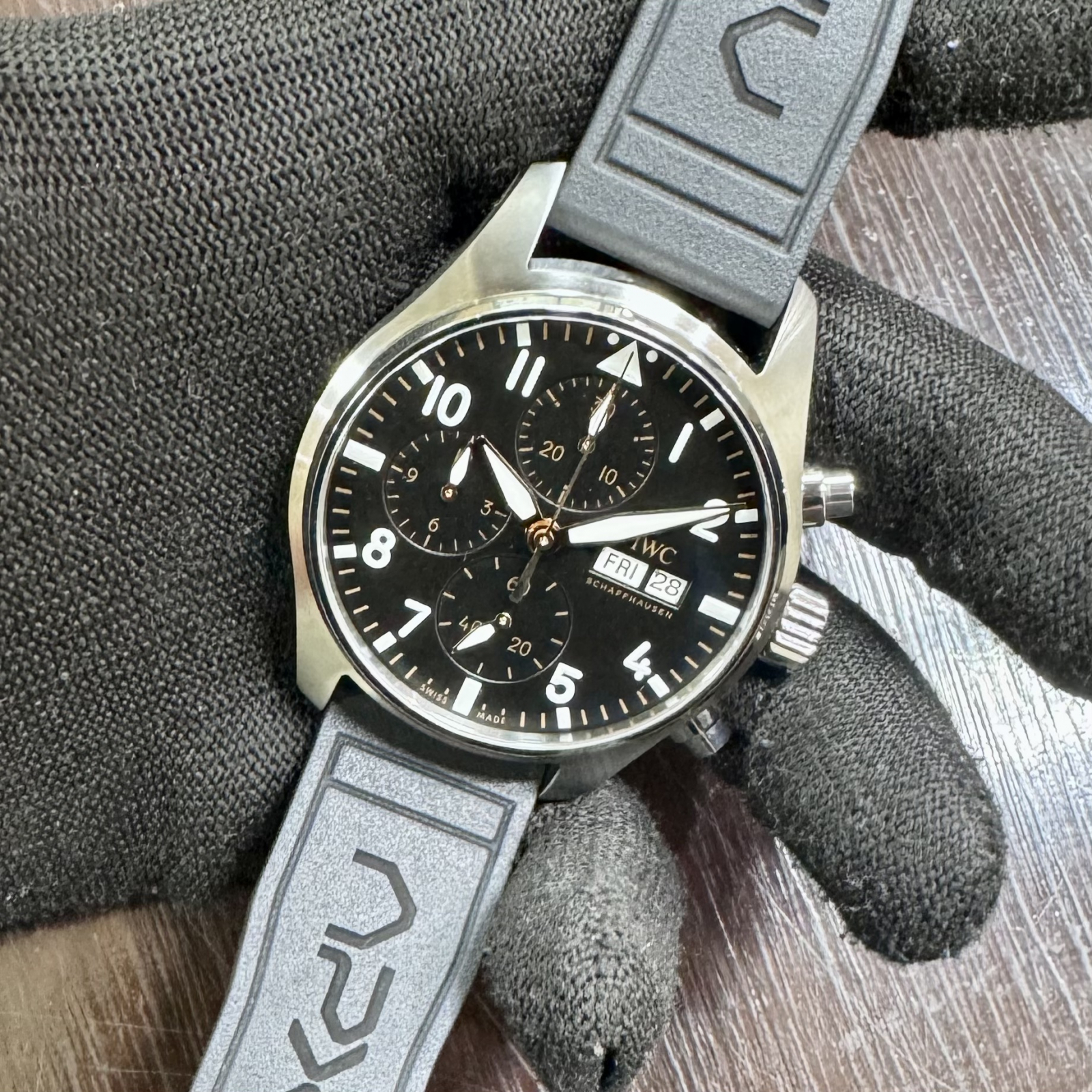 トケマー:IWC パイロットウォッチクロノグラフ APXGP IW388116 黒文字