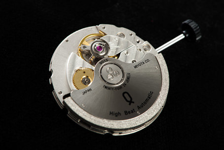 CITIZEN MIYOTA製の「cal.9015」日...