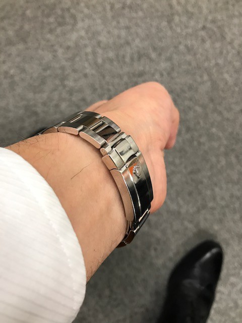 おそらく合うと思いますが正規品 ROLEX デイトナ ブレスレットのコマ