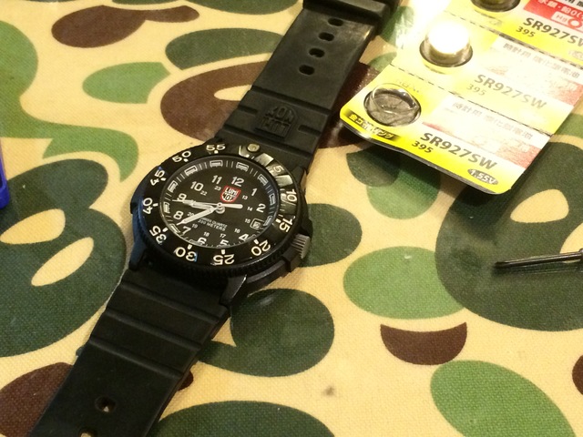 自己責任】ルミノックスの電池交換 LUMINOX Navy SEAL SERIES 3000/3900