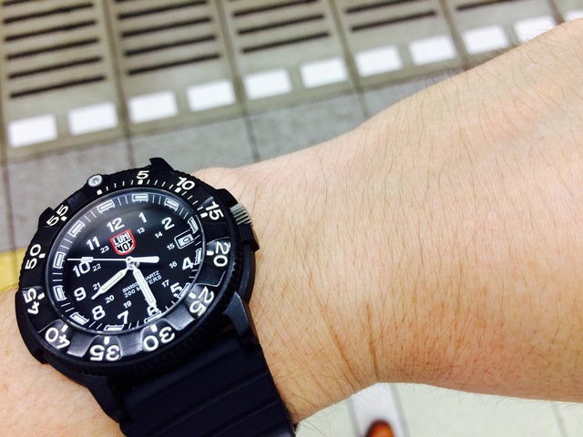 自己責任】ルミノックスの電池交換 LUMINOX Navy SEAL SERIES 3000/3900