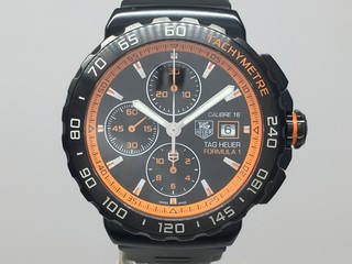 トケマー :: TAG HEUER / タグホイヤー :: 【現金特価】 タグホイヤー フォーミュラ1 クロノグラフ CAU2012.FT6038 メンズ 黒文字盤 自動巻 中古A 2884714 (155813)