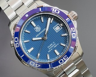 トケマー :: TAG HEUER / タグホイヤー :: 【現金特価】タグホイヤー アクアレーサー キャリバー５ 500M WAK2111.BA0830 メンズ 青文字盤 自動巻 【未使用品】 907214849 (137940)